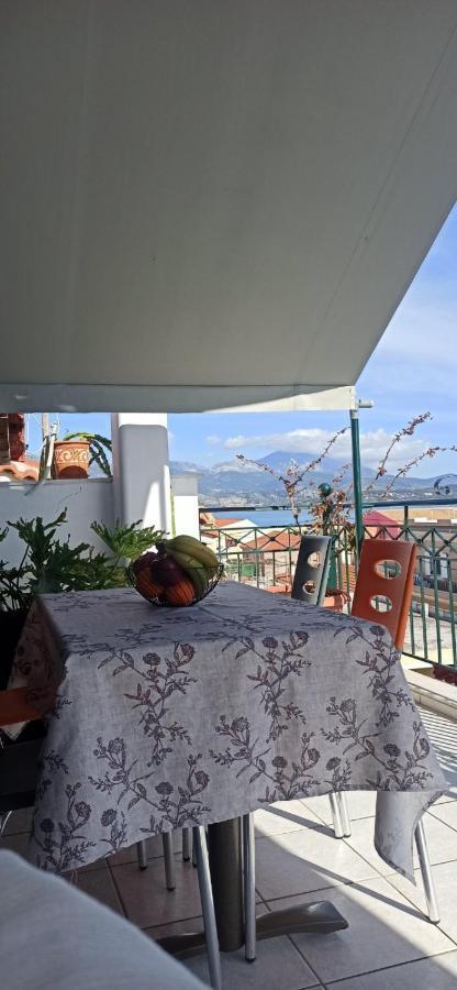 Evelina 3 Apartment Lixouri Bagian luar foto